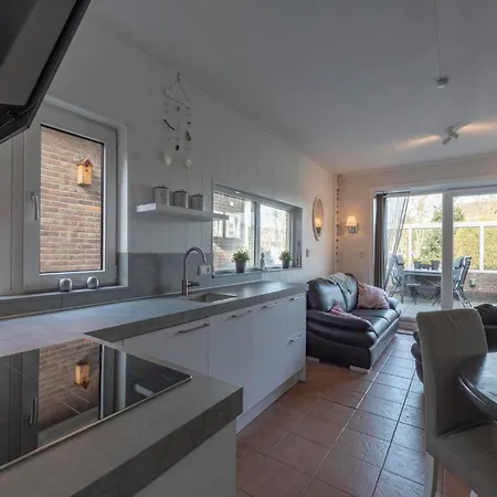 Groote Keeten Near Semesterbostad *